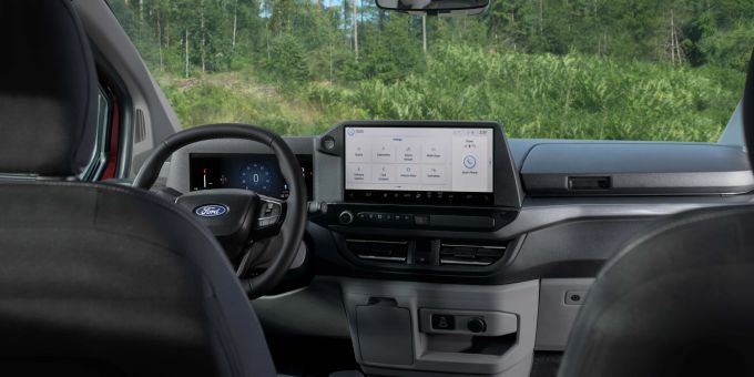 Transit Custom: Das Cockpit versprüht den Charme eines modernen Transporters. Ford Nugget