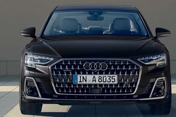 Audi A 8