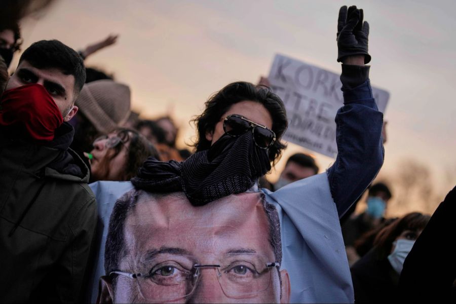 Istanbuler Bürgermeister Imamoglu festgenommen - Proteste