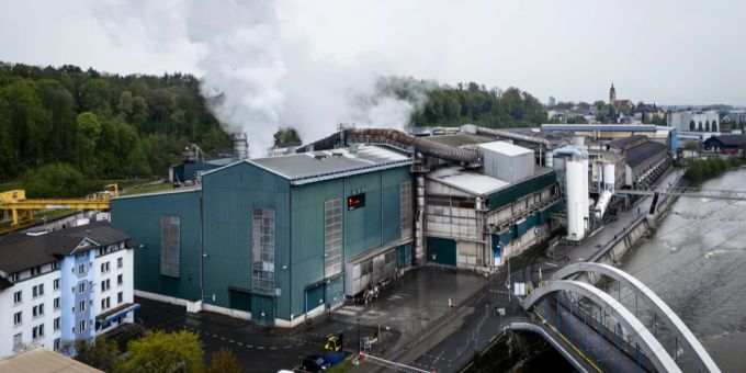 Luzerner Stadtrat unterstützt lokale Stahlherstellerin mit Konzessionsabgabe-Erlass. (Archivbild) Swiss Steel Steeltec