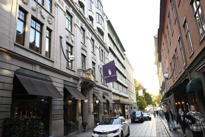 In diesem Hotel im Stadtzentrum von Stockholm soll Kylian Mbappé eine junge Frau vergewaltigt haben. Bank Hotel Kylian Mbappé