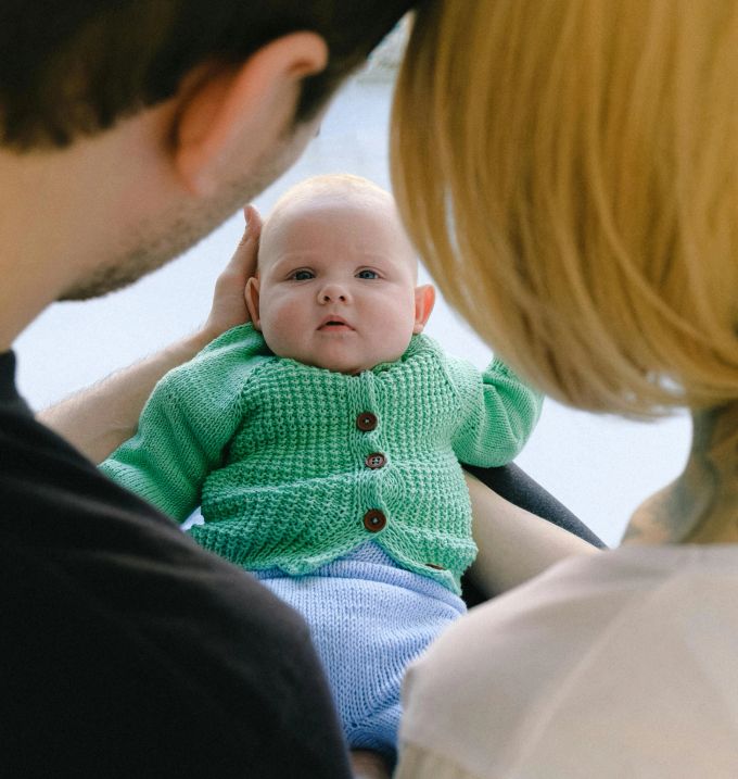 Primarlehrerin und Geschlechter-Expertin Marianne Aepli sagt: «Ich bezeichne einen pronomenlosen Lebensstart für ein Baby und Kleinkind als sozial problemlos und als Chance.» (Symbolbild) Baby
