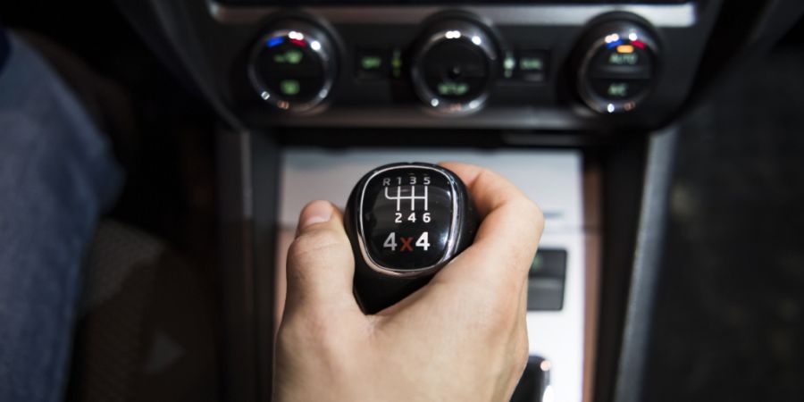 Ein Autofahrer passierte die Staffelegg in Küttigen mit 121 Kilometern pro Stunde. Erlaubt sind 80. (Symbolbild)