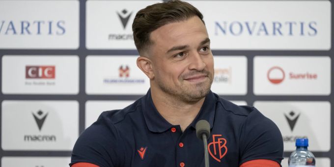 Xherdan Shaqiri bei einer Medienkonferenz in Basel am Dienstag. Xherdan Shaqiri FC Basel