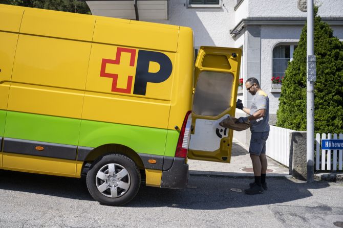 Postbote