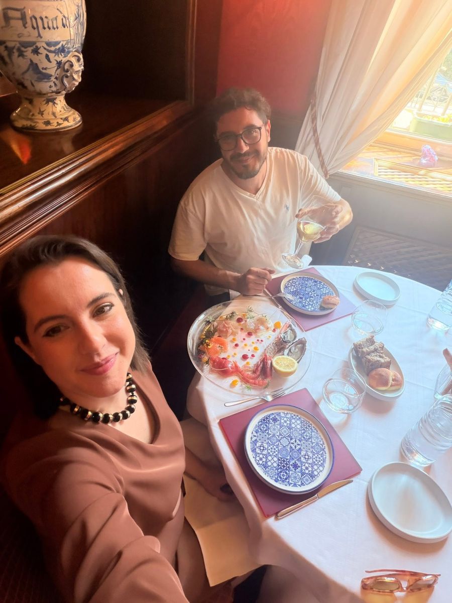 Sogar Essen werde zum Wettbewerb, kritisiert Ludovica Cioria.