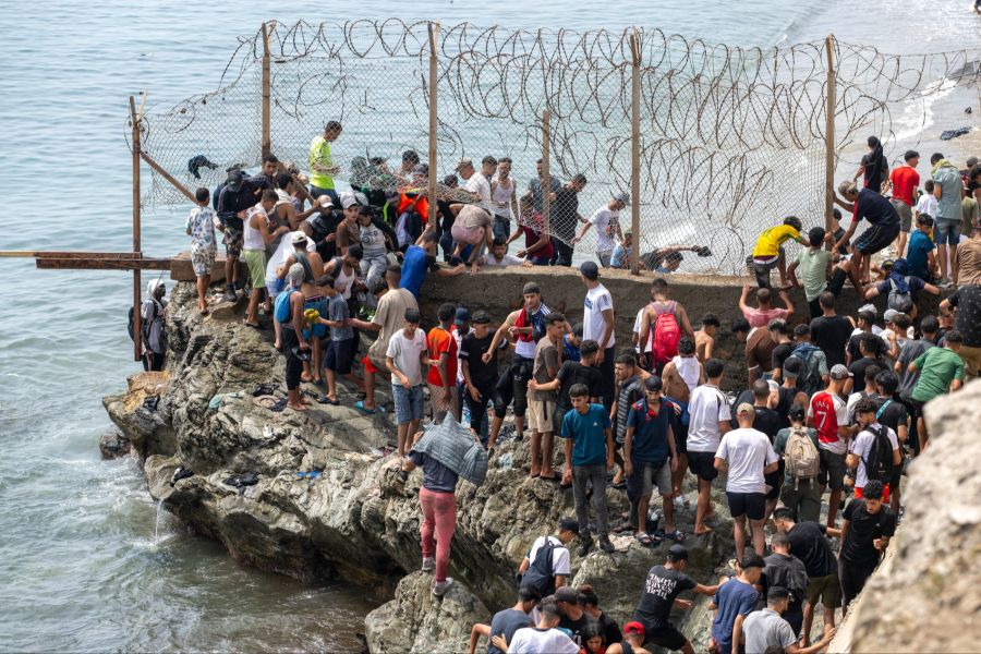 Rund 60’000 Migranten stürmten die spanische Exklave Ceuta.