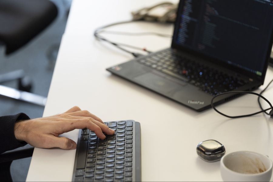 «Mitarbeitende bevorzugen praktische Vorteile, die den Arbeitsalltag erleichtern», heisst es in der Studie.