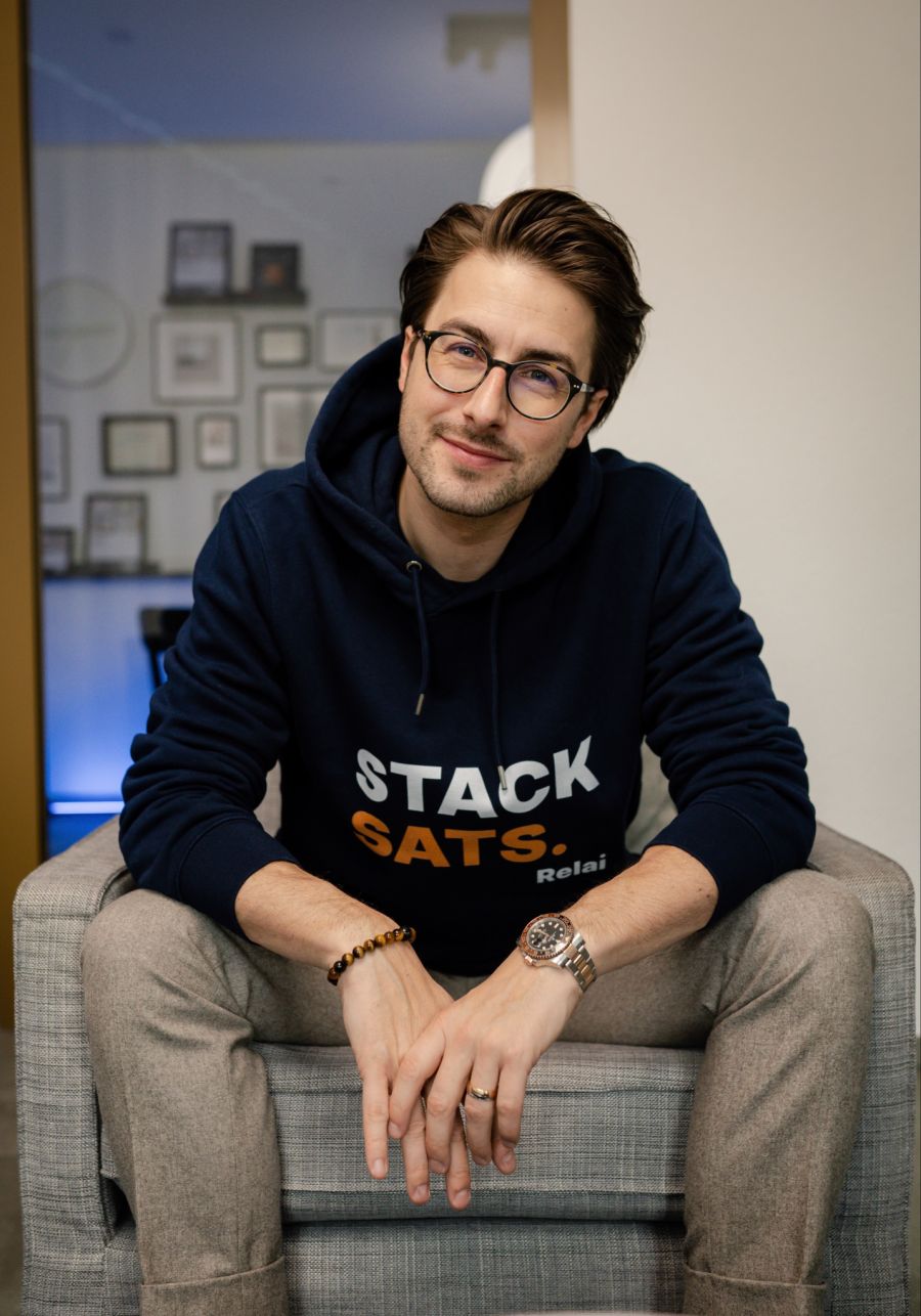 Nach über zwei Jahren als Finanzblogger startete Fabio Marchesin seinen Podcast «FinanzFabio».