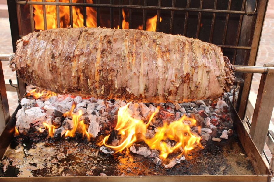 Cağ Kebabı
