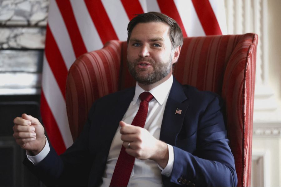 J.D. Vance ist in Grossbritannien in den Ferien.