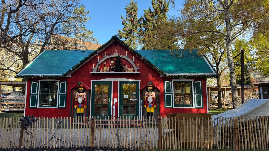 Es weht bereits ein Hauch von festlicher Stimmung durch die Berner Innenstadt.