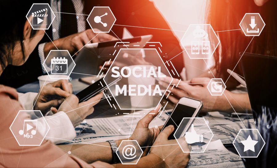 Social Media Smartphones Hände