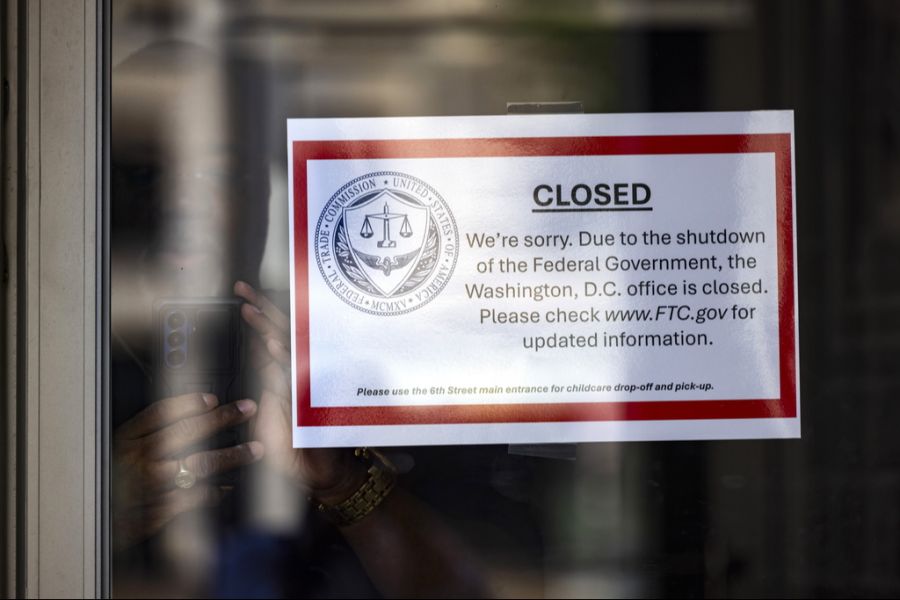 Shutdown USA SMI Plus