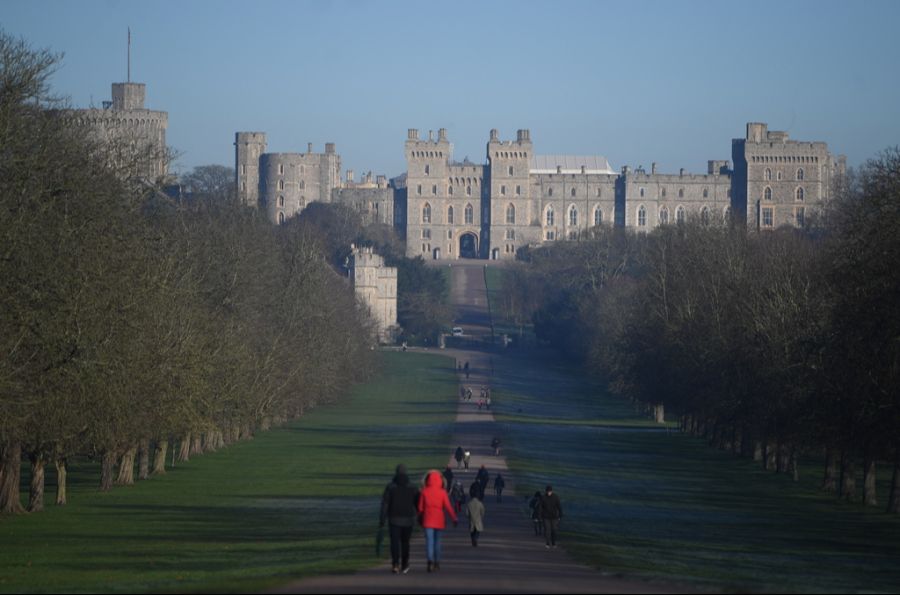 Das bekommt er auf Schloss Windsor nun zu spüren.