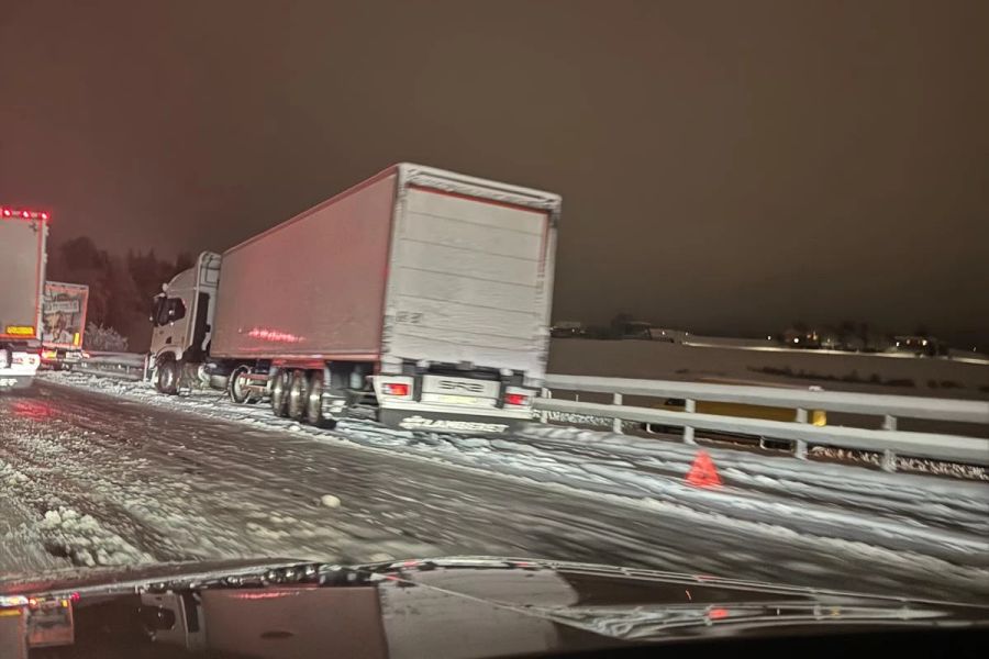 Auf den Strassen aber ging vielerorts nichts mehr.