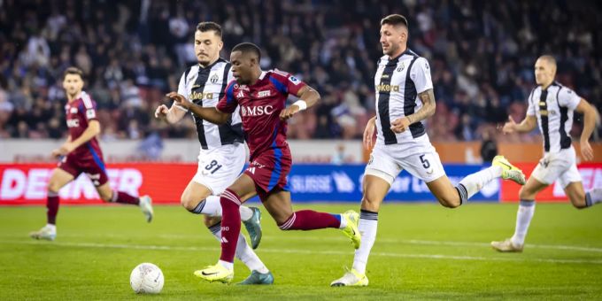 Der FC Zürich findet kein Mittel gegen Servette und Dereck Kutesa. FC Zürich