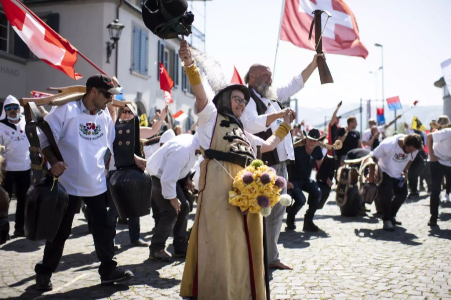 Viele Demo-Teilnehmer trugen keine Maske.