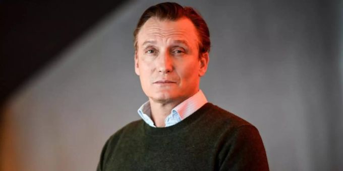 Oliver Masucci ist mit dem Bayerischen Filmpreis als bester Darsteller ausgezeichnet worden. Foto: Britta Pedersen/dpa-Zentralbild/dpa Oliver Masucci ist mit dem Bayerischen Filmpreis als bester Darsteller ausgezeichnet worden. Foto: Britta Pedersen/dpa-Zentralbild/dpa