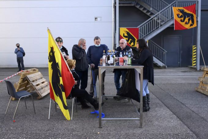 Die Pro-Berner in Moutier nehmen ihre Niederlage gefasst auf. Moutier