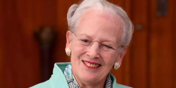 Auch Royals müssen derzeit auf ausschweifende Geburtstagsfeste verzichten: Dänemarks Königin Margrethe trifft das Party-Verbot nun schon das zweite Jahr in Folge. Foto: Carsten Rehder/dpa Auch Royals müssen derzeit auf ausschweifende Geburtstagsfeste verzichten: Dänemarks Königin Margrethe trifft das Party-Verbot nun schon das zweite Jahr in Folge. Foto: Carsten Rehder/dpa