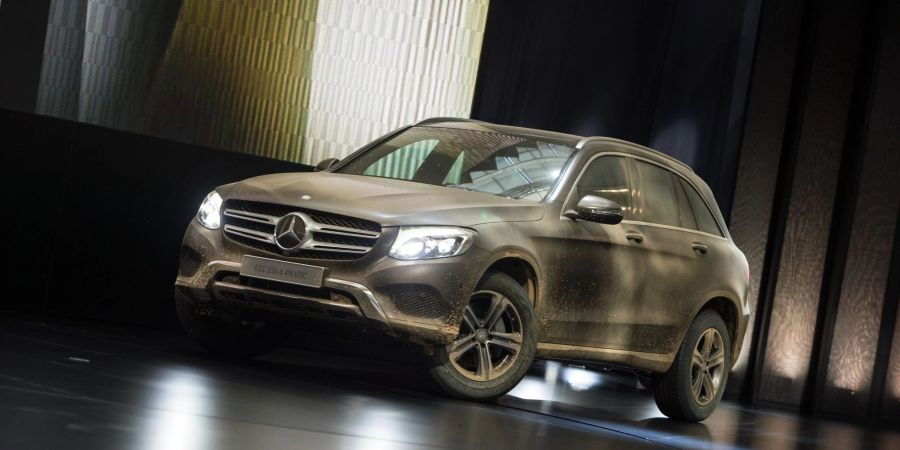 Der Bundesgerichtshof (BGH) stellt klar: Mercedes-Käufer haben nicht etwaige Schadenersatz-Ansprüche beim Abschluss ihres Autokredits verloren.
