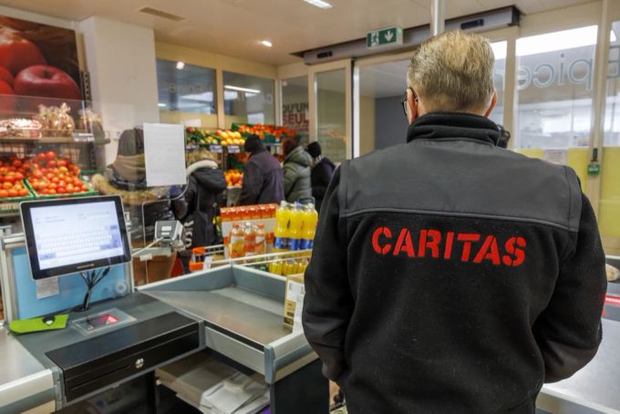 Aufgrund der steigenden Kosten in der Schweiz war das erste Quartal 2023 das umsatzstärkste aller Zeiten für Caritas im ersten Quartal 2023. Caritas