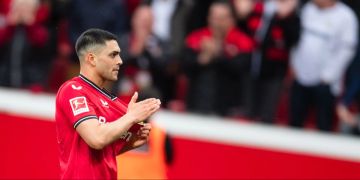 Nadiem Amiri im Mannschaftstrikot von Bayer Leverkusen