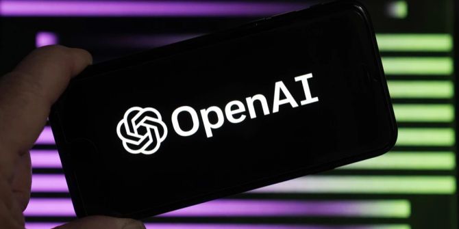 KI Influencerin OpenAI Smartphone