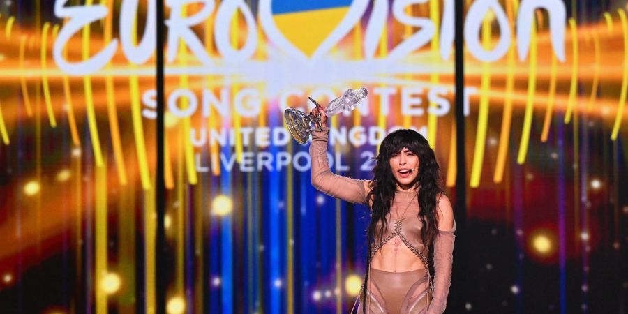 Loreen aus Schweden jubelt nach ihrem Sieg beim Finale des 67. Eurovision Song Contest (ESC) in Liverpool.