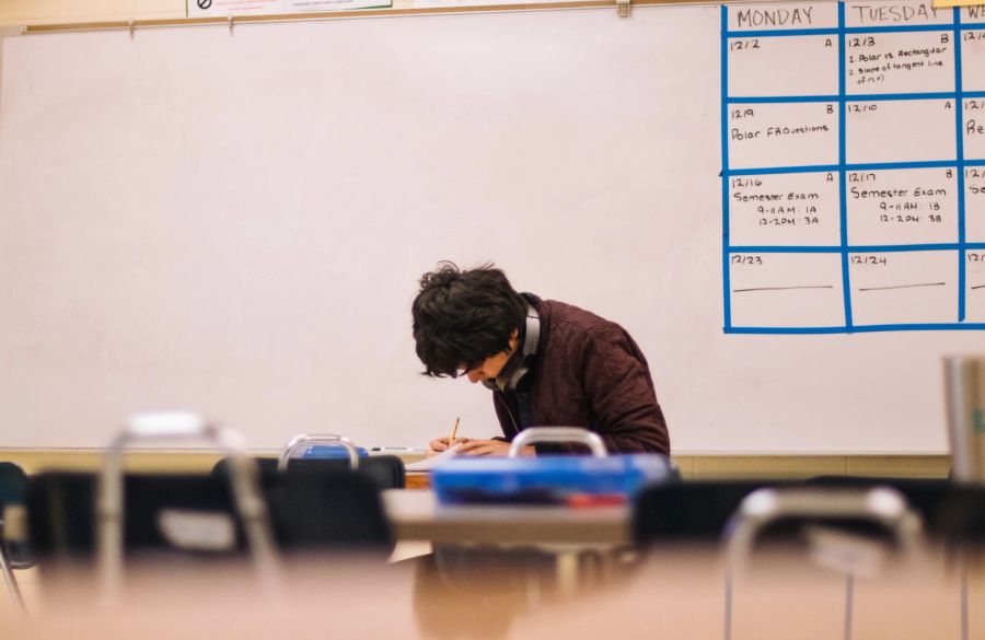 Eine 26-jährige Lehrerin aus den USA soll einen 16-jährigen Schüler missbraucht haben. (Symbolbild)