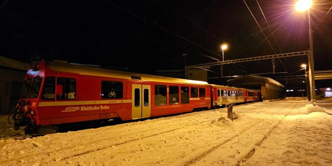 Stromschlag - Arosa GR: Deutscher klettert auf Zug – schwer verletzt