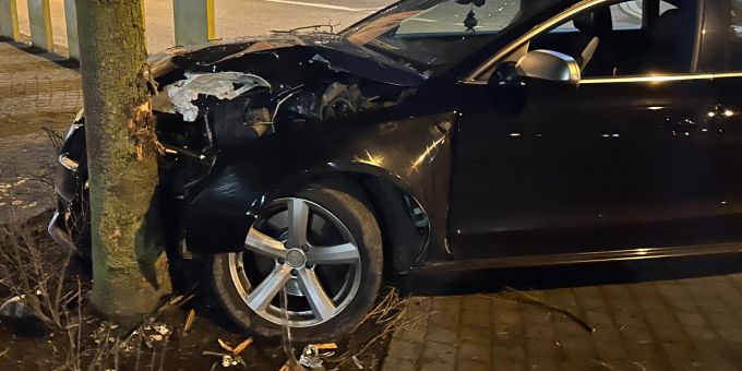 Der Autofahrer musste nach dem Unfall seinen Führerausweis abgeben. Unfall in Amriswil