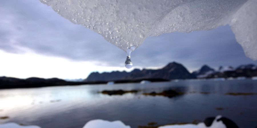 Jede Stunde schmilzt Eis im Umfang von 30 Millionen Tonnen. (Symbolbild)