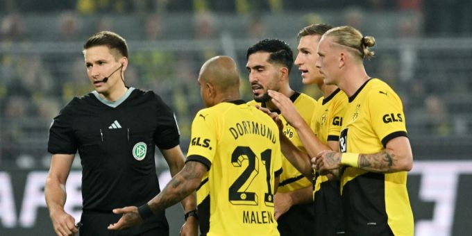 Borussia Dortmund steht nach drei Spieltagen nur bei fünf Punkten. bundesliga bvb