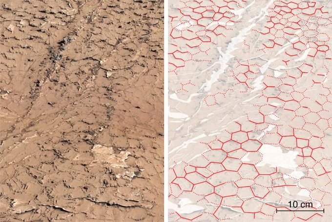 Hier verdeutlicht die Nasa den gefundenen Flickenteppich auf dem Mars. Mars Schlammplatten