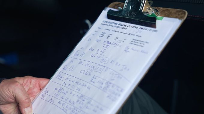 Felix schrieb sich alle Zahlen genau auf. Hypermiling