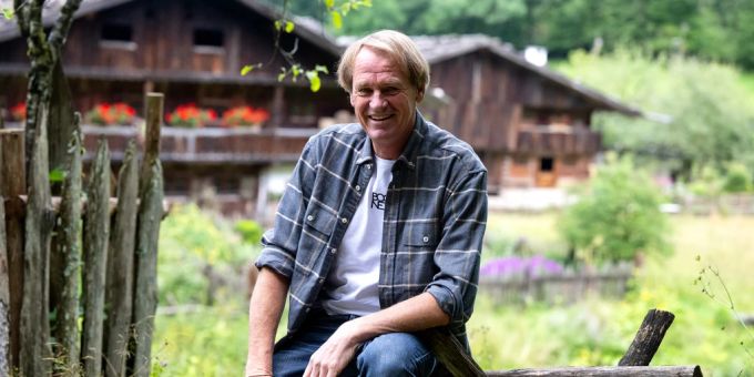 Markus Wasmeier kritisiert die FIS und deren Präsidenten. FIS
