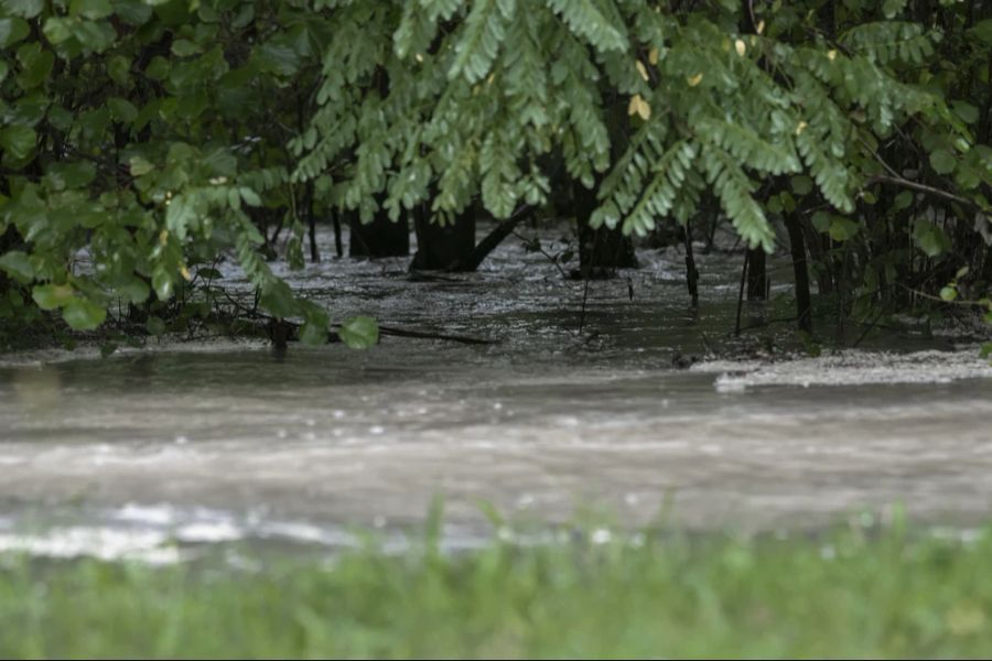 Bereits ab Donnerstagmittag gilt für das Tessin eine MeteoSchweiz-Warnung.