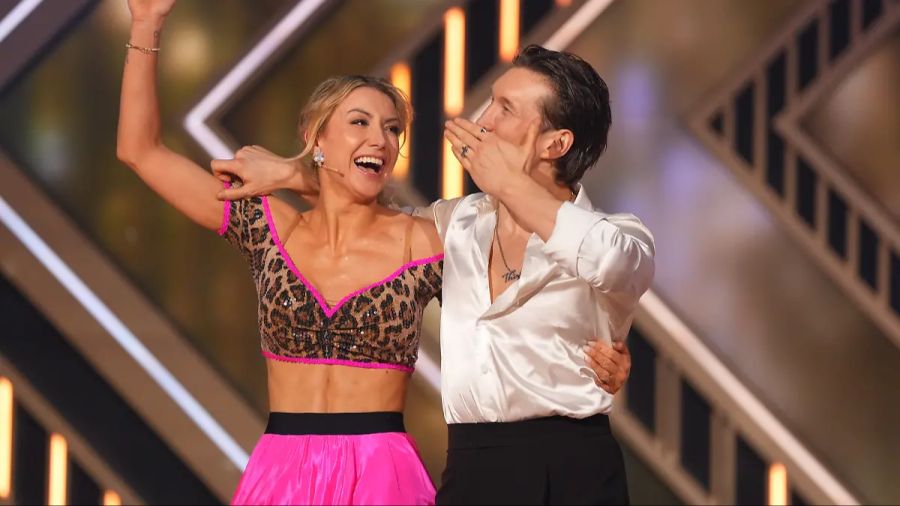 «Let's Dance»