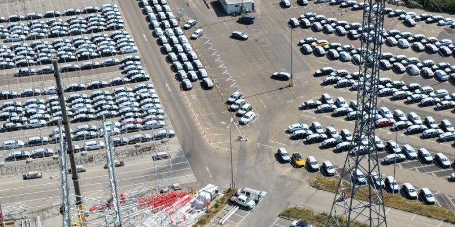 Die Automobilindustrie macht der deutschen Industrie zu schaffen. (Symbolbild)