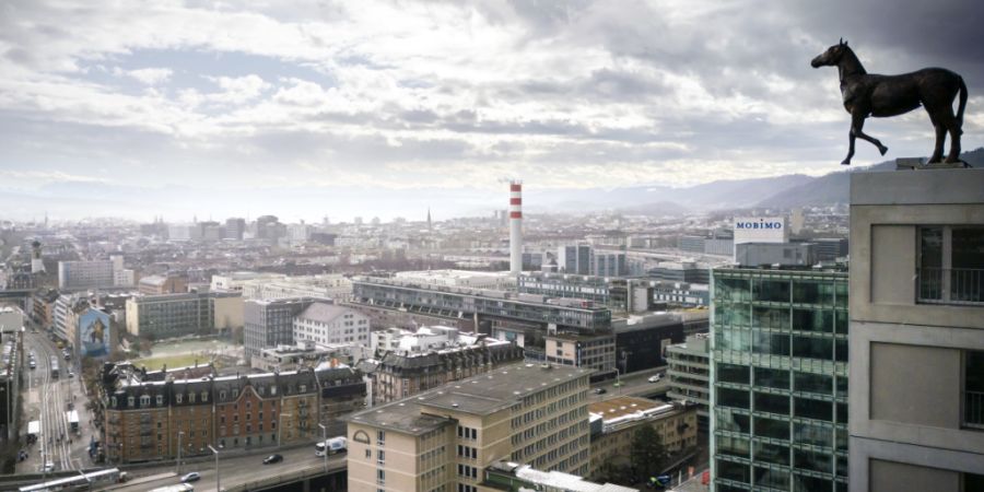 Die Stadt Zürich hat von 2022 bis 2025 für rund 1,3 Milliarden Franken Liegenschaften, Wohnungen und Bauland gekauft. (Symbolbild)