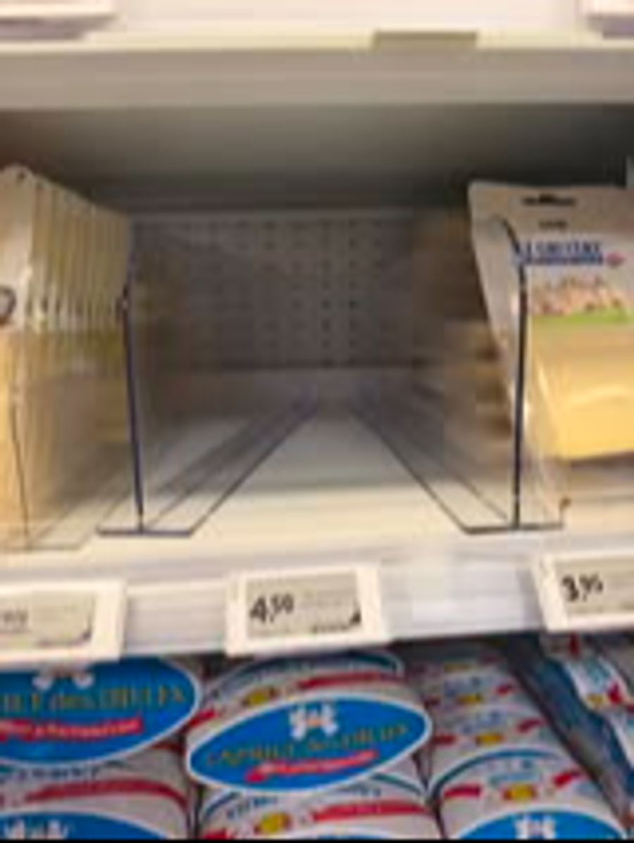 Käseregal