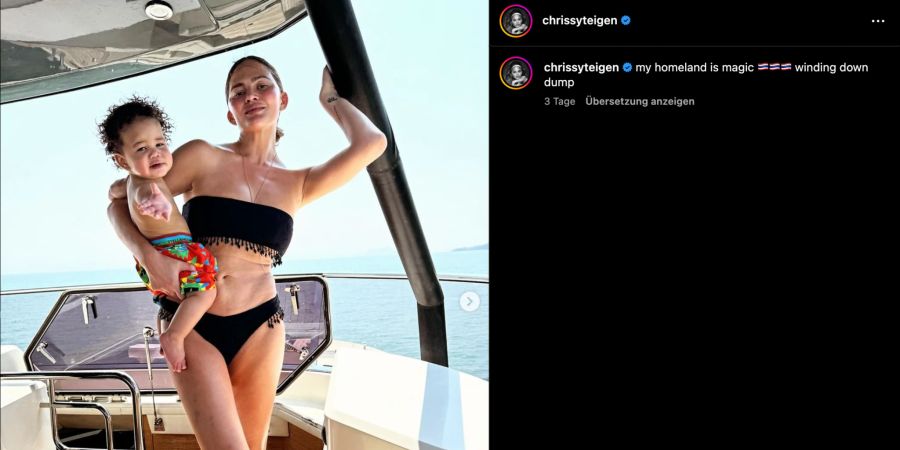 Chrissy Teigen Bikinifoto