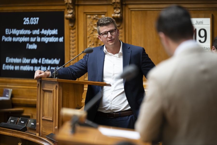 In einem Vorstoss an den Bundesrat bezeichnet SVP-Nationalrat die geplanten Bussen als «unverhältnismässig» hoch.