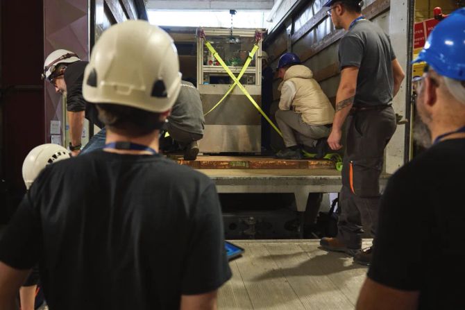 Cern Antimaterie Lkw