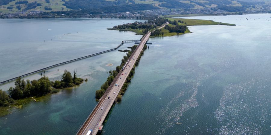 Der Seedamm war wegen des Unfalls vorübergehend gesperrt. (Archivaufnahme)