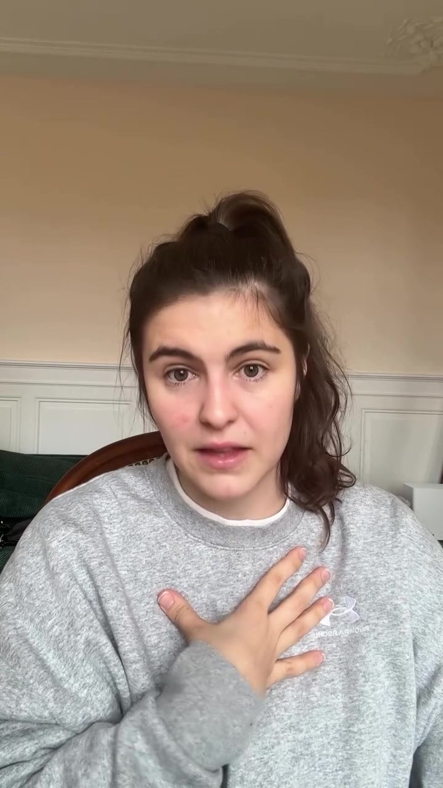 Steiner sagt, sie habe nie ein Bashing auslösen wollen. Die Eskalation der Debatte und die teils aggressiven Reaktionen hätten sie traurig gemacht, weshalb sie das ursprüngliche Video zeitweise offline nahm.