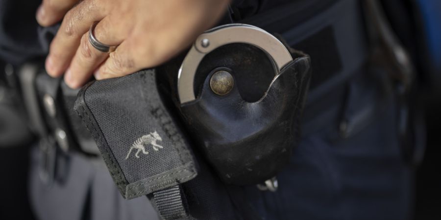 Die Kantonspolizei Zürich hat einen gesuchten Mafioso gefasst. (Symbolbild)