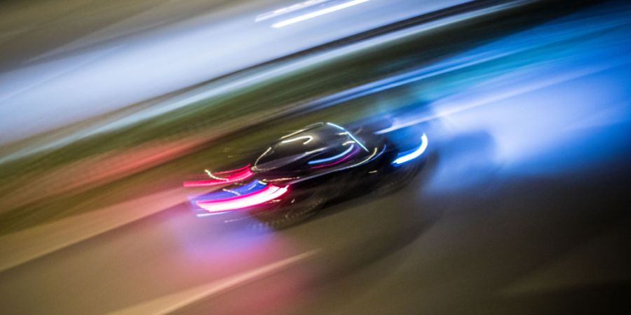 Zwei junge Männer aus Frankreich flüchteten anfangs Februar mit einem gestohlenen Auto vor der Polizei. (Symbolbild)